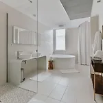 Le Meez Hotel