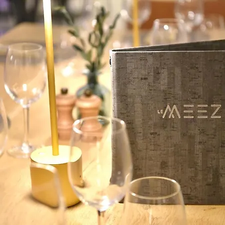 Le Meez قرقشونه