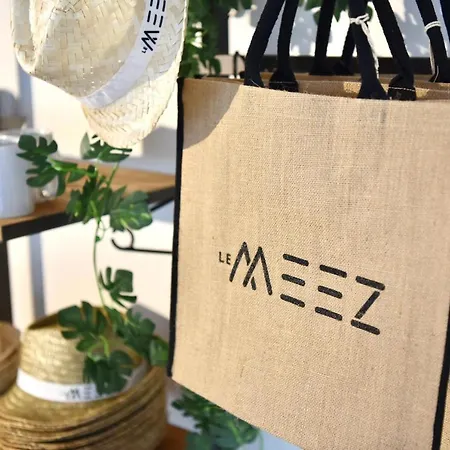 Le Meez قرقشونه