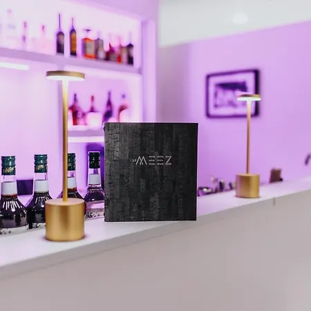 Le Meez Отель 4*