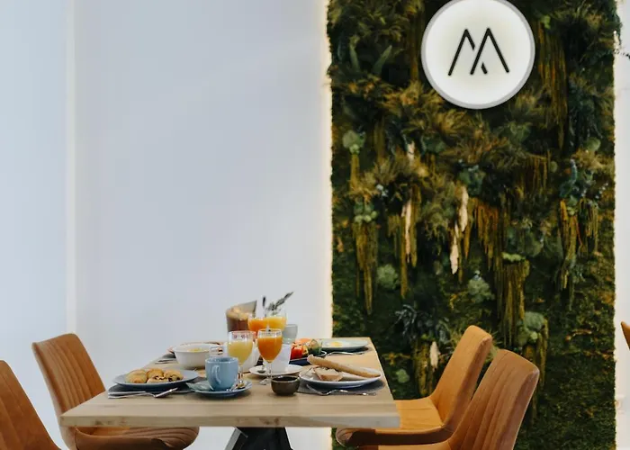 Le Meez 4* Каркассон