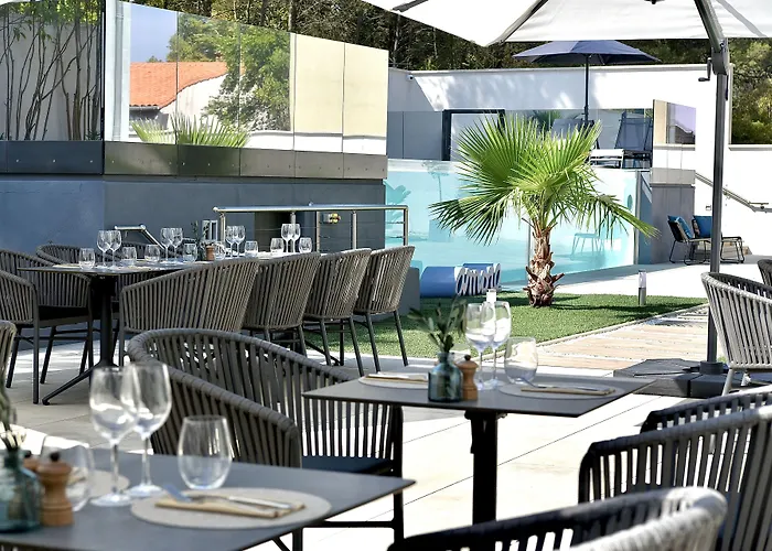 Отель Le Meez Каркассон